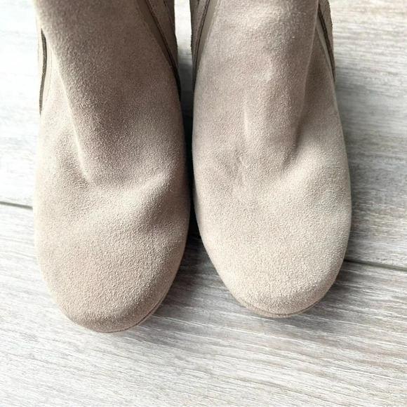Dolce Vita Taupe Suede Leather Wedge Booties - Picture 4 of 15